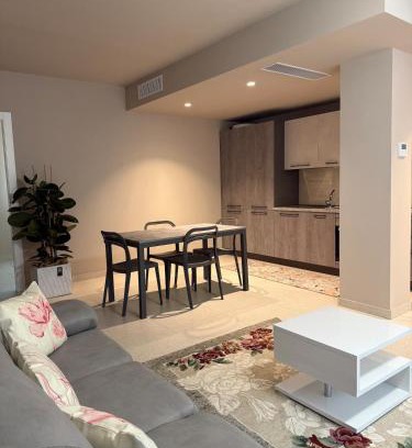 Montebelluna Apartamento | Ca' Monte - Dimora Centrale con 3 camere da letto