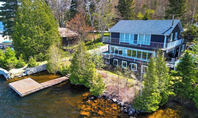Sainte-Marguerite-du-Lac-Masson Chalet De Esquí | Le Magnifique Bord de L'eau LAC Masson