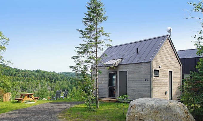 Sainte-Marguerite-du-Lac-Masson Chalet De Esquí | Scandinavian mini chalet