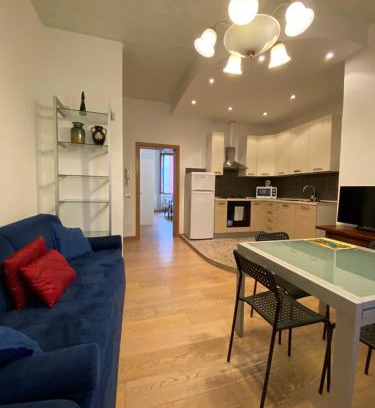 Dorsoduro Apartamento | Ca' Santa Marta Apartment