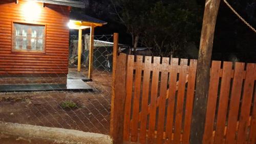 Puerto Leoni Casa | Cabaña Aguacaté