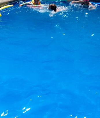 Valparaiso Casa | Cabaña con piscina, exclusivo para quien arrienda, fácil acceso en locomoción pública y propia,Laguna Verde, Valparaíso amplio terreno