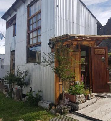 El Chalten Chalet De Esquí | Cabaña El Carpintero