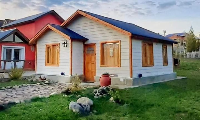 Macrozona Bahia Redonda y Primeros Faldeos Casa | Cabaña Meely