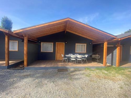 Lican Ray Casa | Cabaña para 6 personas playa chica 2
