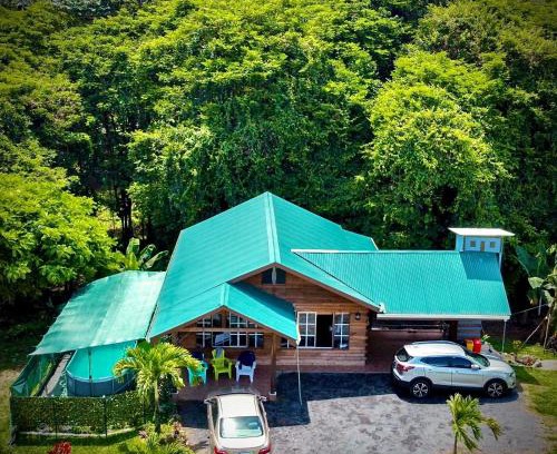Guapiles Casa | Cabaña Rio Blamco