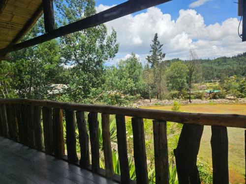 Sutatausa Casa | Cabañas Campestres Monte Verde