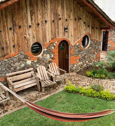 Tzununa Hotel | Cabañas de Tzununa
