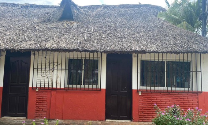 Brisas de Zicatela Cabina | cabañas a la orilla del mar en playa zicatela