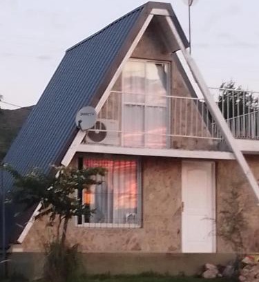 Dr. Enrique Zarate Chalet De Esquí | Cabañas Jazmines del Lago
