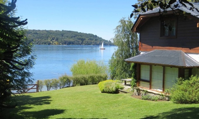 San Carlos de Bariloche Cabina | Cabañas Bahía Protegida Costa Lago A