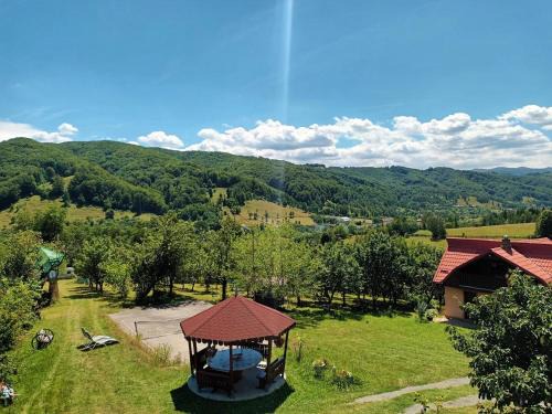 Banita Apartamento | Cabană cu teren de tenis - etaj