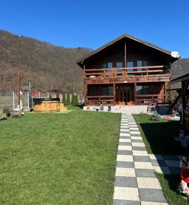 Moldovenesti Casa | Cabana AndreeaBanica