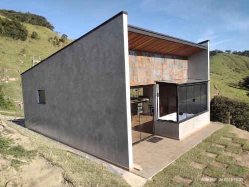 Sapucai-Mirim Cabina | Cabana HouseLander