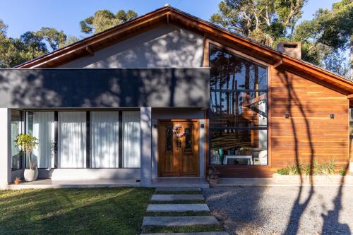 Quitandinha Chalet De Esquí | Cabana Imbuia