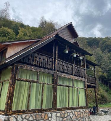 Posaga de Jos Cabina | Cabana Monte Crai