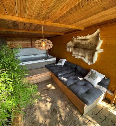 Lasne Cabina | Cabane bien belge avec cinéma et jacuzzi