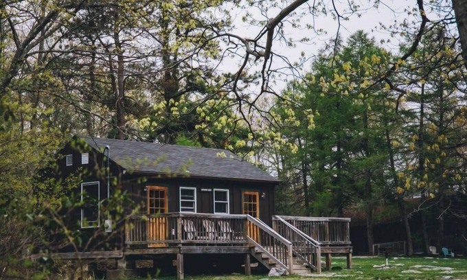 Columbia Cabina | Cabin, 2 Bunkbeds, Shared Bathroom