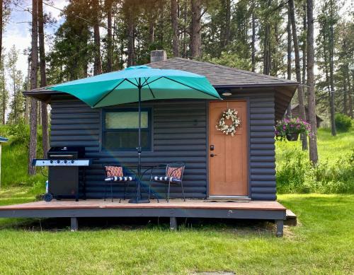 Rapid City Casa | Cabin 4 at Horse Creek Resort