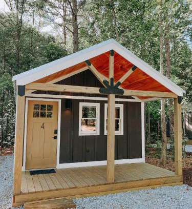 Hartwell Otro | Cabin #4 Studio With Kitchenette