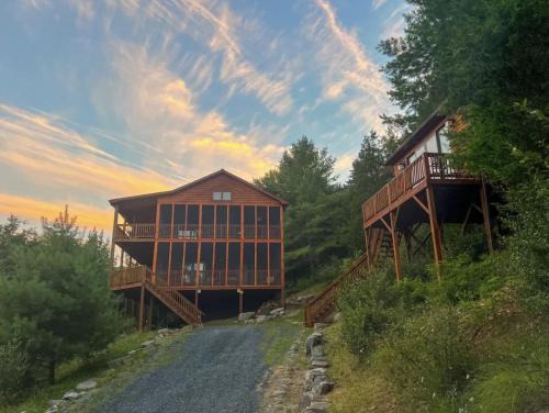 Lost River Casa | Cabin in Lost City WV with Hot Tub and Pet Friendly