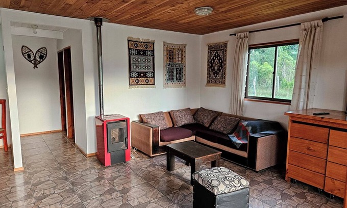 Pucon Cabina | Cabaña en Pucón con vista al volcán, perfecta para familias
