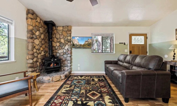 Twain Harte Casa | Cabin in the Trees - Twain Harte Mountain Escape