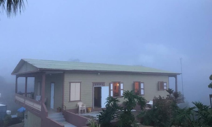 San Patricio Casa | Cabin mountain view near Ponce slepts 8