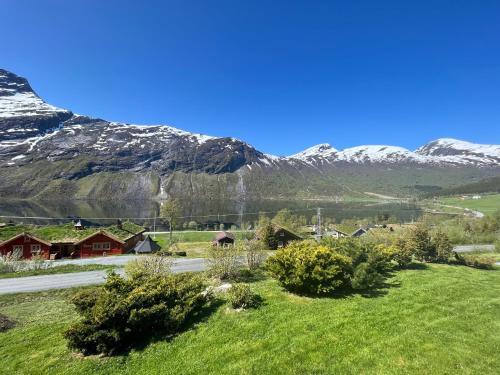 Dalsbygda Apartamento | Cabin near the lake