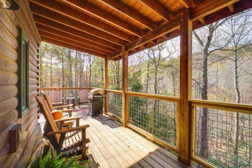 Apple Ridge Casa | Cabin on 22 Acres with Patio - 3 Mi to Blowing Rock!