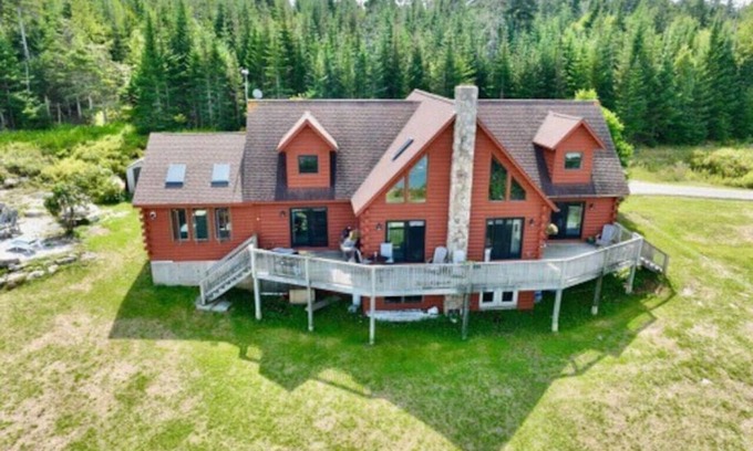 Vinalhaven Casa | Cabin on the Ocean-Carvers Cove