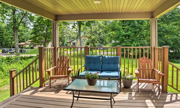 Balsam Lake Cabaña | Cabin w/ Dock & Porch Across From Balsam Lake