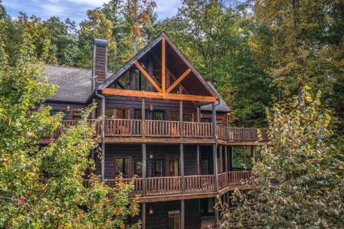 Wears Valley Casa | Cabin with Hot Tub Theater & Views - Sleeps 22