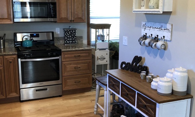 Running Springs Cabina | Cabin with Spa and Arcades 7 mins to Ski Resort