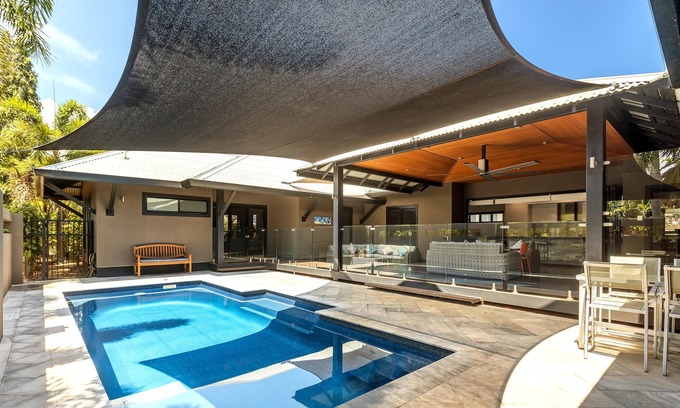 Cable Beach Casa | Cable Beach 4 Bedroom Luxury with Pool