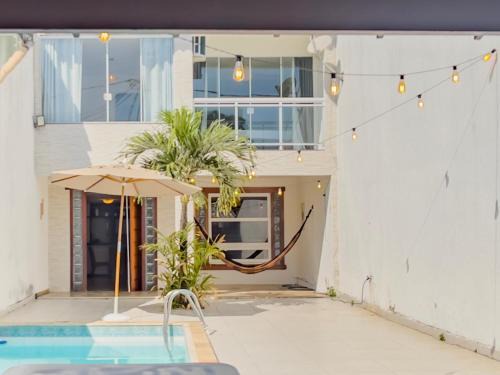 Braga Casa | Cabo Frio 3 Suítes, Piscina, 4 Vagas, Praia 8min