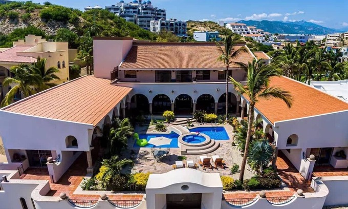 Campo de Golf Fonatur Casa | Cabo Villa for 20 w/ Ocean Views & Pool+Hot tub