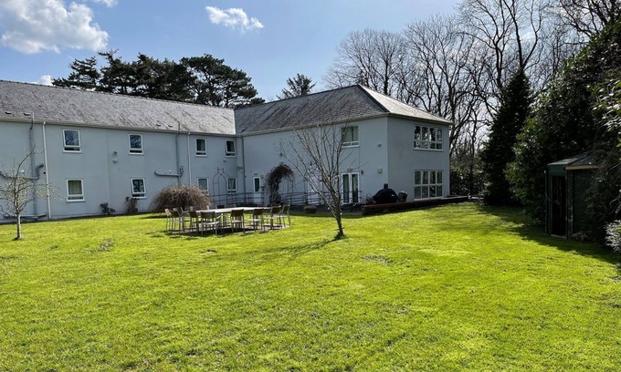 Bont Newydd Cabaña | CADWALADR, pet friendly, luxury holiday cottage in Caernarfon