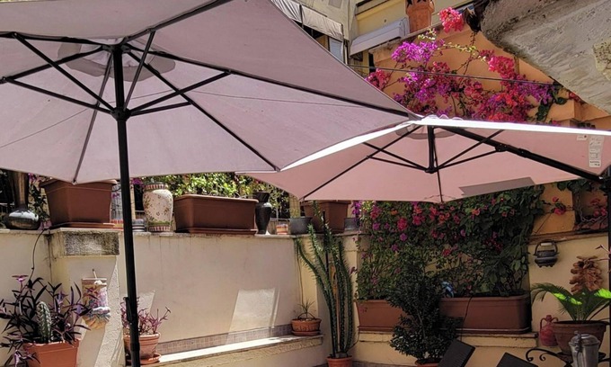 Rione XVIII Castro Pretorio Apartamento | Caesar Room
