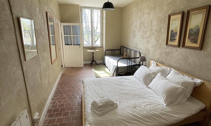 Nevers Apartamento | Triple-Confortable-Baño Privado-Vista al rio-Côté Loire