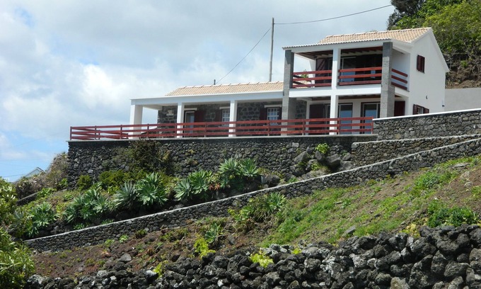 Lajes do Pico Casa | Shearwater Nido bodega