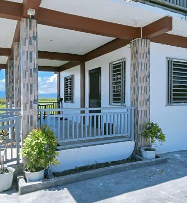Naujan Casa | Cairnes Farm House