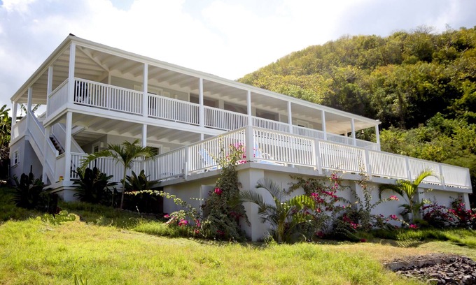Jennings Villa | Calabash 4 Bedroom Villa - Stunning Sea Views, Private Pool, Delightful Location