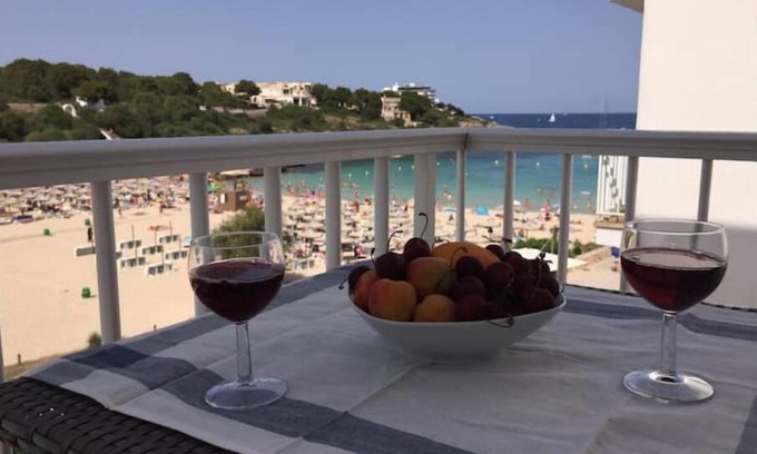 Portocolom Apartamento | CalaMarcal on the Beach with Mediterranean Sea View! Spring & Summer available!