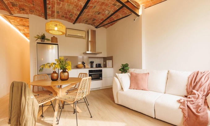 Eixample Apartamento | Calderers La Serp - Apartamento vacacional en Girona | Bravissimo