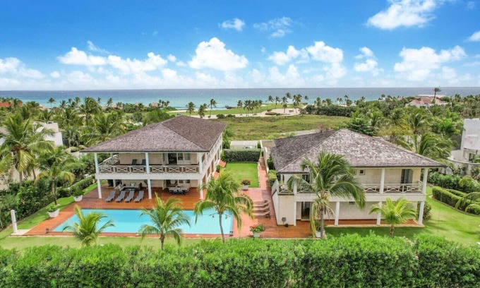 Punta Cana Villa | Caleton Estates 52: Elegant golf/ocean view villa w/ big pool, staff & golf cart
