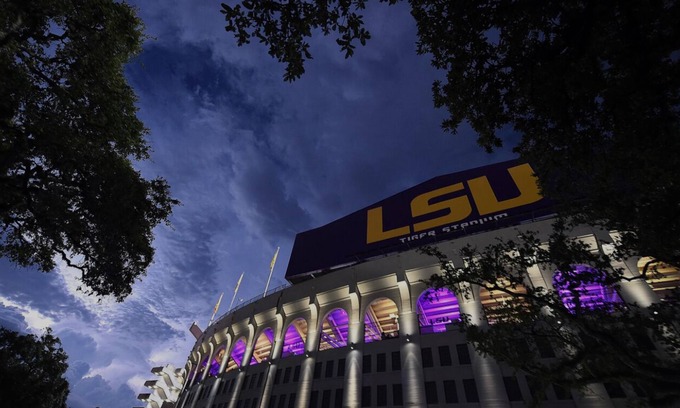 Highlands - Perkins Condominio | Callin' Baton Rouge-Right beside LSU, steps from the PMAC and Tiger Stadium!