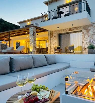 Evgiros Villa | Calliste Villa