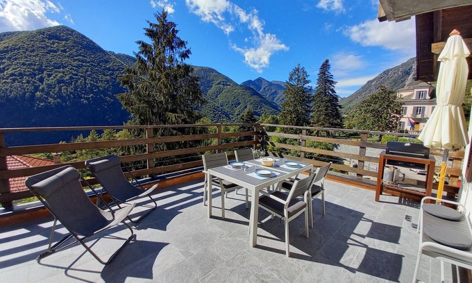 Isorno Casa | Calluna House, terrace in the sun of Onsernone