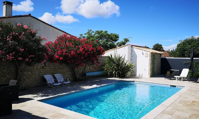Sainte-Marie-de-Re Casa | Calm and sunny